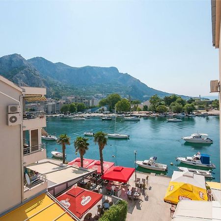 Modern New Flat Next To River Cetina Omiš Exteriér fotografie